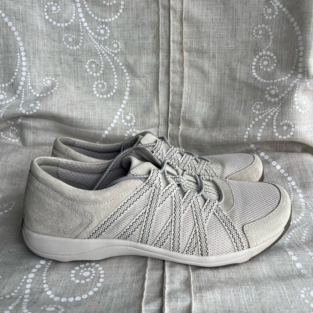 Dansko Women's Honor Suede Shoes
4509612061 Sneakers Sz 42, 11.5-12